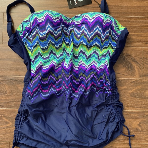 Swimwear / Bathing suit - Picture 1 of 4